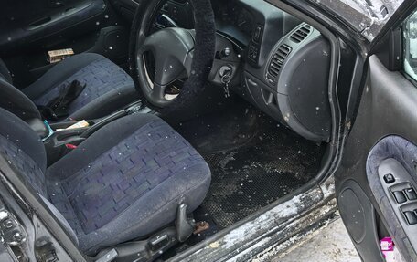 Mitsubishi Mirage VI рестайлинг, 1996 год, 215 000 рублей, 8 фотография