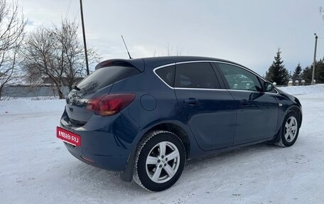 Opel Astra J, 2011 год, 730 000 рублей, 6 фотография
