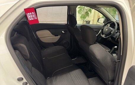 Renault Logan II, 2014 год, 780 000 рублей, 10 фотография