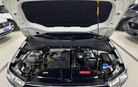 Volkswagen T-Roc I, 2022 год, 1 654 020 рублей, 3 фотография