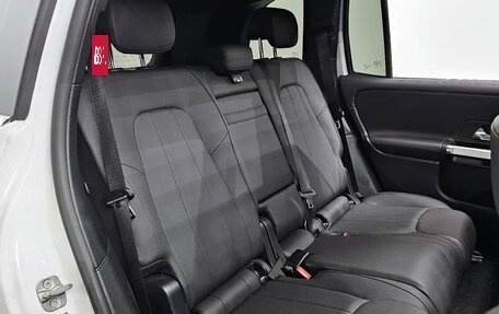 Mercedes-Benz GLB, 2024 год, 4 260 000 рублей, 7 фотография