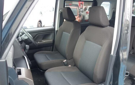 Toyota Roomy I, 2022 год, 844 230 рублей, 17 фотография