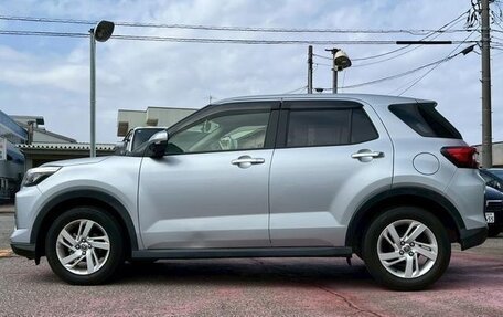 Toyota Raize I, 2021 год, 1 050 000 рублей, 3 фотография