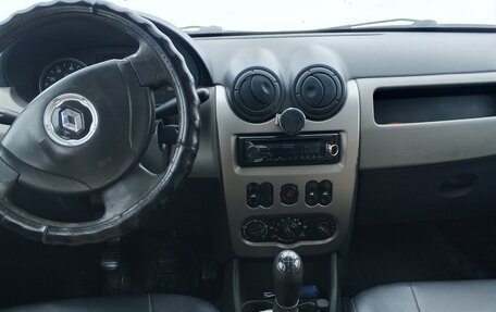 Renault Logan I, 2012 год, 400 000 рублей, 1 фотография