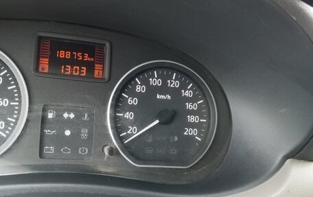 Renault Logan I, 2012 год, 400 000 рублей, 4 фотография