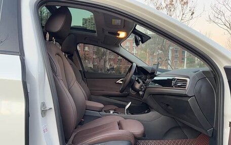 BMW 1 серия, 2022 год, 1 500 000 рублей, 13 фотография