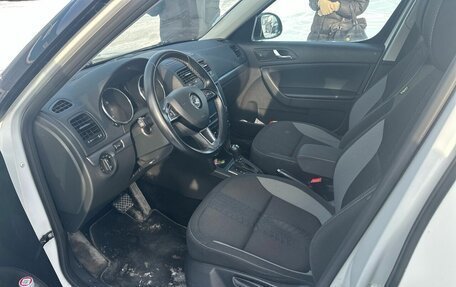 Skoda Yeti I рестайлинг, 2015 год, 1 499 900 рублей, 8 фотография