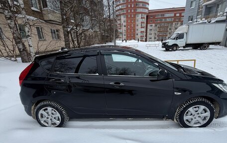 Hyundai Solaris II рестайлинг, 2012 год, 675 000 рублей, 3 фотография