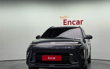 Hyundai Kona, 2023 год, 1 790 000 рублей, 2 фотография