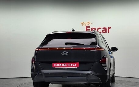 Hyundai Kona, 2023 год, 1 790 000 рублей, 4 фотография