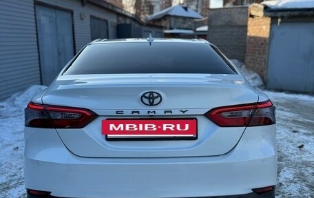 Toyota Camry, 2018 год, 2 680 000 рублей, 6 фотография