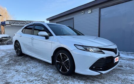 Toyota Camry, 2018 год, 2 680 000 рублей, 13 фотография