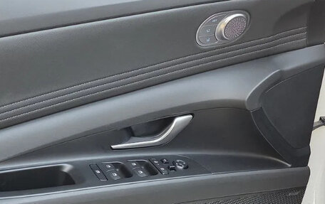 Hyundai Avante, 2023 год, 2 100 000 рублей, 8 фотография