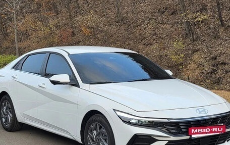 Hyundai Avante, 2023 год, 2 100 000 рублей, 7 фотография