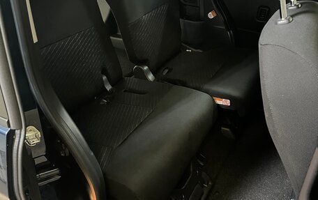 Toyota Roomy I, 2019 год, 1 390 000 рублей, 10 фотография