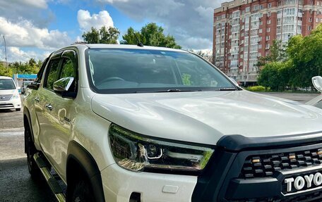 Toyota Hilux VIII, 2020 год, 4 800 000 рублей, 9 фотография