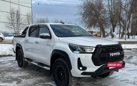 Toyota Hilux VIII, 2020 год, 4 800 000 рублей, 18 фотография