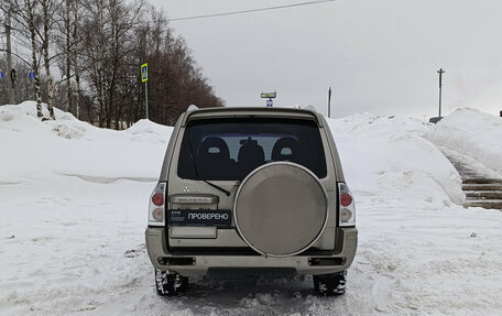 Mitsubishi Pajero III рестайлинг, 2006 год, 1 100 000 рублей, 10 фотография