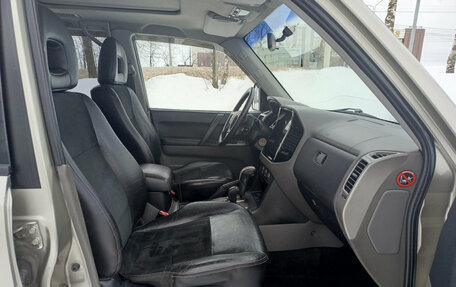 Mitsubishi Pajero III рестайлинг, 2006 год, 1 100 000 рублей, 15 фотография