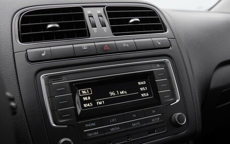 Volkswagen Polo VI (EU Market), 2017 год, 1 100 000 рублей, 13 фотография