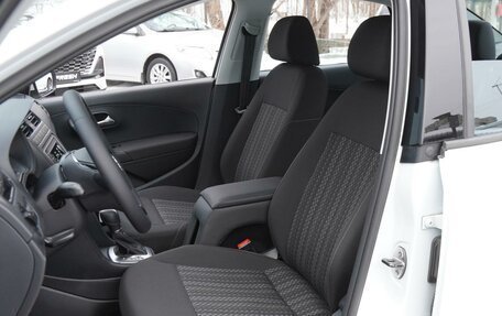 Volkswagen Polo VI (EU Market), 2017 год, 1 100 000 рублей, 10 фотография