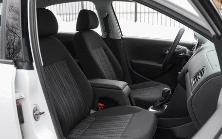 Volkswagen Polo VI (EU Market), 2017 год, 1 100 000 рублей, 8 фотография