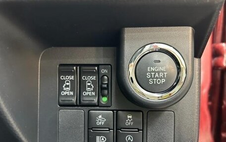 Toyota Tank I, 2017 год, 990 000 рублей, 18 фотография