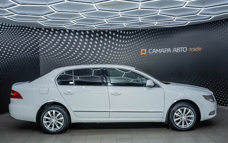 Skoda Superb III рестайлинг, 2012 год, 1 512 000 рублей, 10 фотография