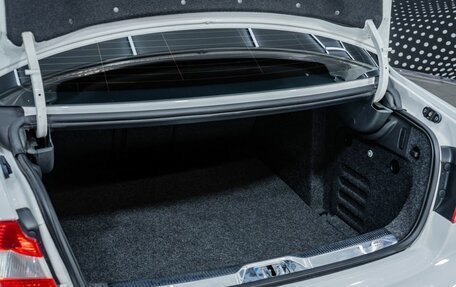 Skoda Superb III рестайлинг, 2012 год, 1 512 000 рублей, 15 фотография