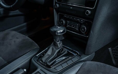 Skoda Superb III рестайлинг, 2012 год, 1 512 000 рублей, 25 фотография