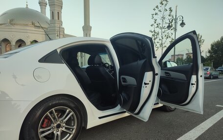 Chevrolet Cruze II, 2012 год, 696 000 рублей, 3 фотография