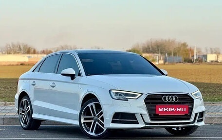 Audi A3, 2018 год, 1 440 000 рублей, 3 фотография