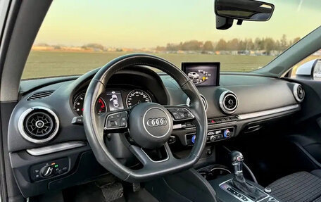 Audi A3, 2018 год, 1 440 000 рублей, 17 фотография