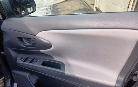 Toyota Wish II, 2014 год, 1 300 000 рублей, 9 фотография