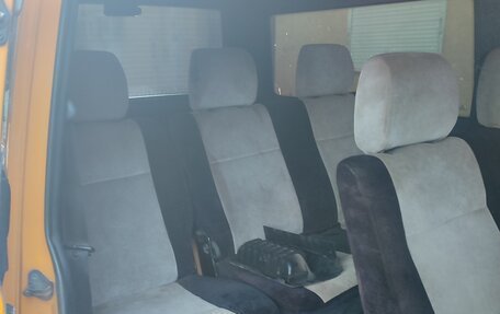 Volkswagen Transporter T4, 2002 год, 700 000 рублей, 4 фотография