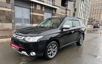 Mitsubishi Outlander III рестайлинг 3, 2013 год, 1 950 000 рублей, 1 фотография
