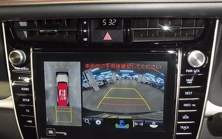 Toyota Harrier, 2017 год, 2 380 000 рублей, 16 фотография