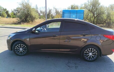 Hyundai Solaris II рестайлинг, 2016 год, 1 070 000 рублей, 3 фотография