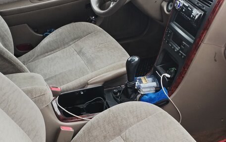 KIA Magentis I, 2005 год, 230 000 рублей, 10 фотография