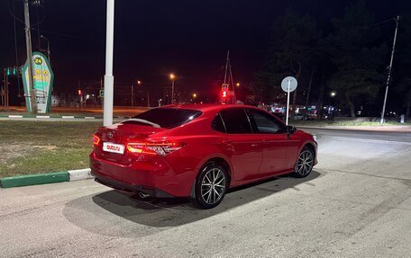 Toyota Camry, 2021 год, 2 590 000 рублей, 6 фотография