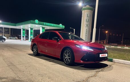 Toyota Camry, 2021 год, 2 590 000 рублей, 5 фотография