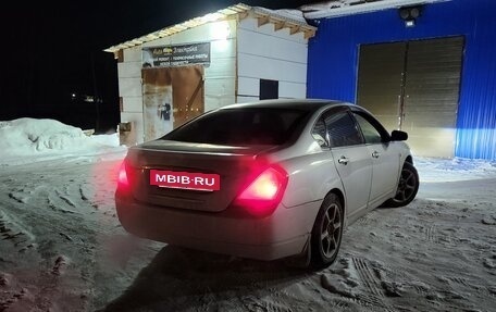 Nissan Teana, 2004 год, 600 000 рублей, 10 фотография