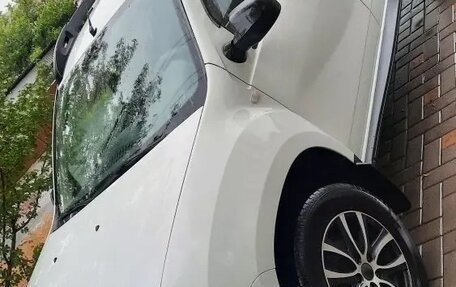 Renault Duster I рестайлинг, 2017 год, 1 600 000 рублей, 3 фотография