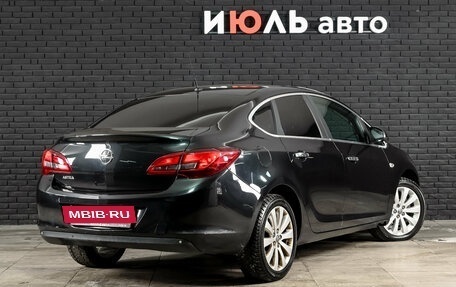 Opel Astra J, 2013 год, 800 000 рублей, 4 фотография