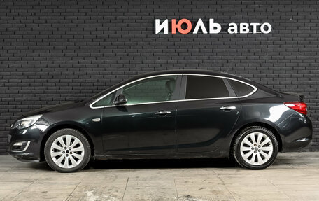 Opel Astra J, 2013 год, 800 000 рублей, 8 фотография