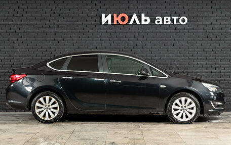 Opel Astra J, 2013 год, 800 000 рублей, 9 фотография