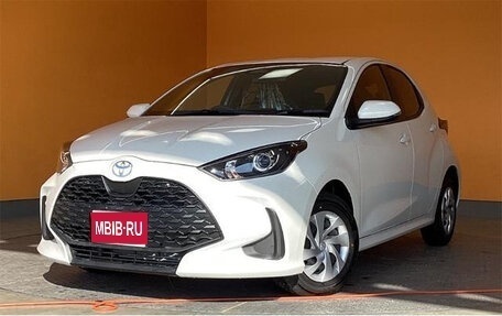 Toyota Yaris, 2024 год, 1 314 892 рублей, 1 фотография