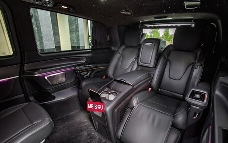 Mercedes-Benz V-Класс, 2023 год, 9 990 000 рублей, 9 фотография