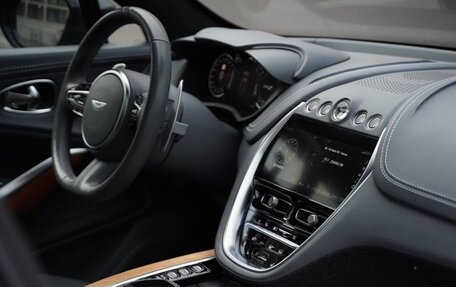 Aston Martin DBX I, 2020 год, 16 000 000 рублей, 26 фотография