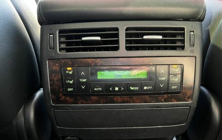 Toyota Land Cruiser 200, 2012 год, 3 899 000 рублей, 18 фотография